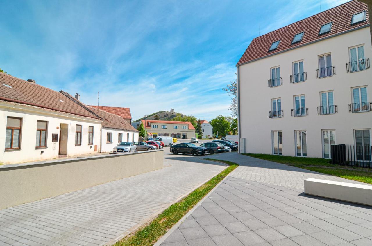 Palm Garden Apartment 2 Mikulov Εξωτερικό φωτογραφία